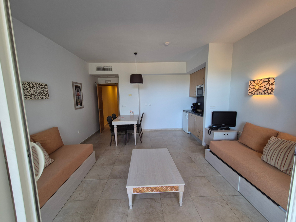 Appartement te koop in Manilva | 1 slaapkamers H5047942