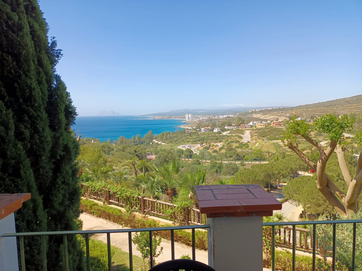 Appartement te koop in Manilva | 1 slaapkamers H5047942