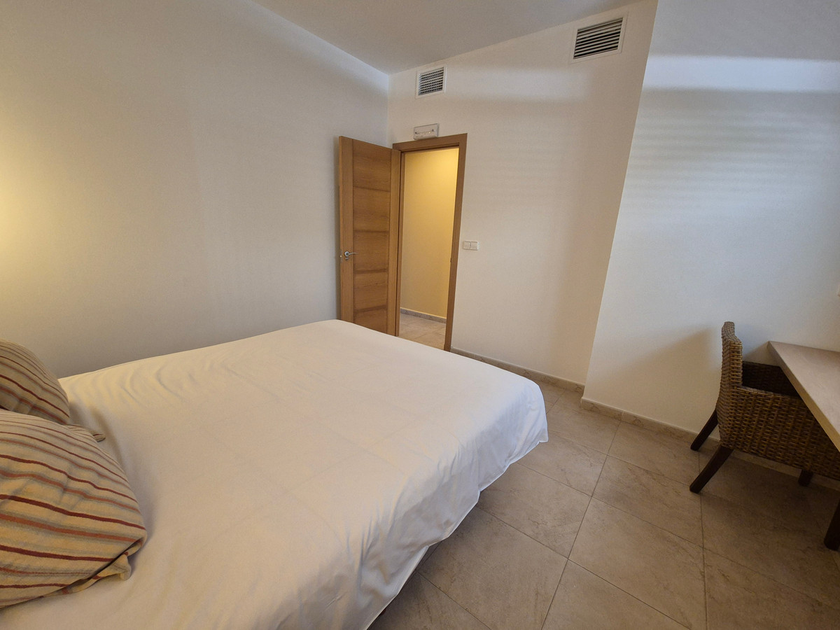 Appartement te koop in Manilva | 1 slaapkamers H5047942