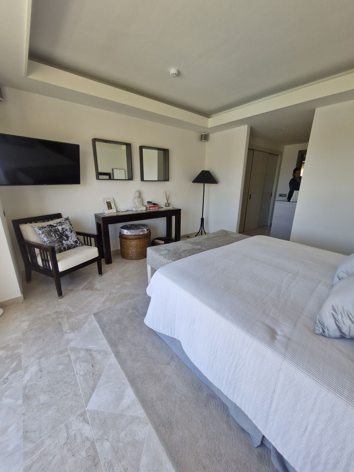 Appartement te koop in Estepona | 3 slaapkamers H5049460