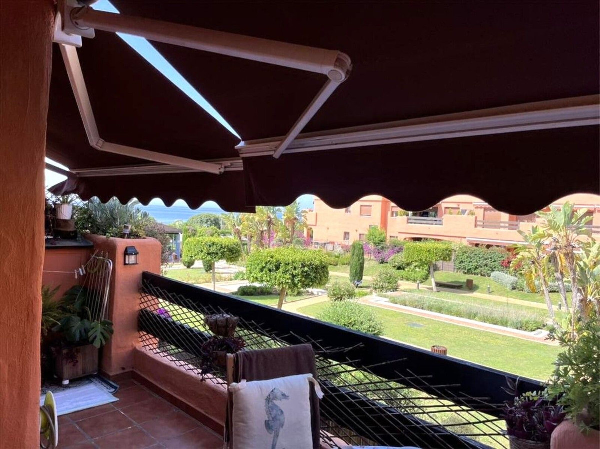Appartement te koop in Estepona | 2 slaapkamers H5052154