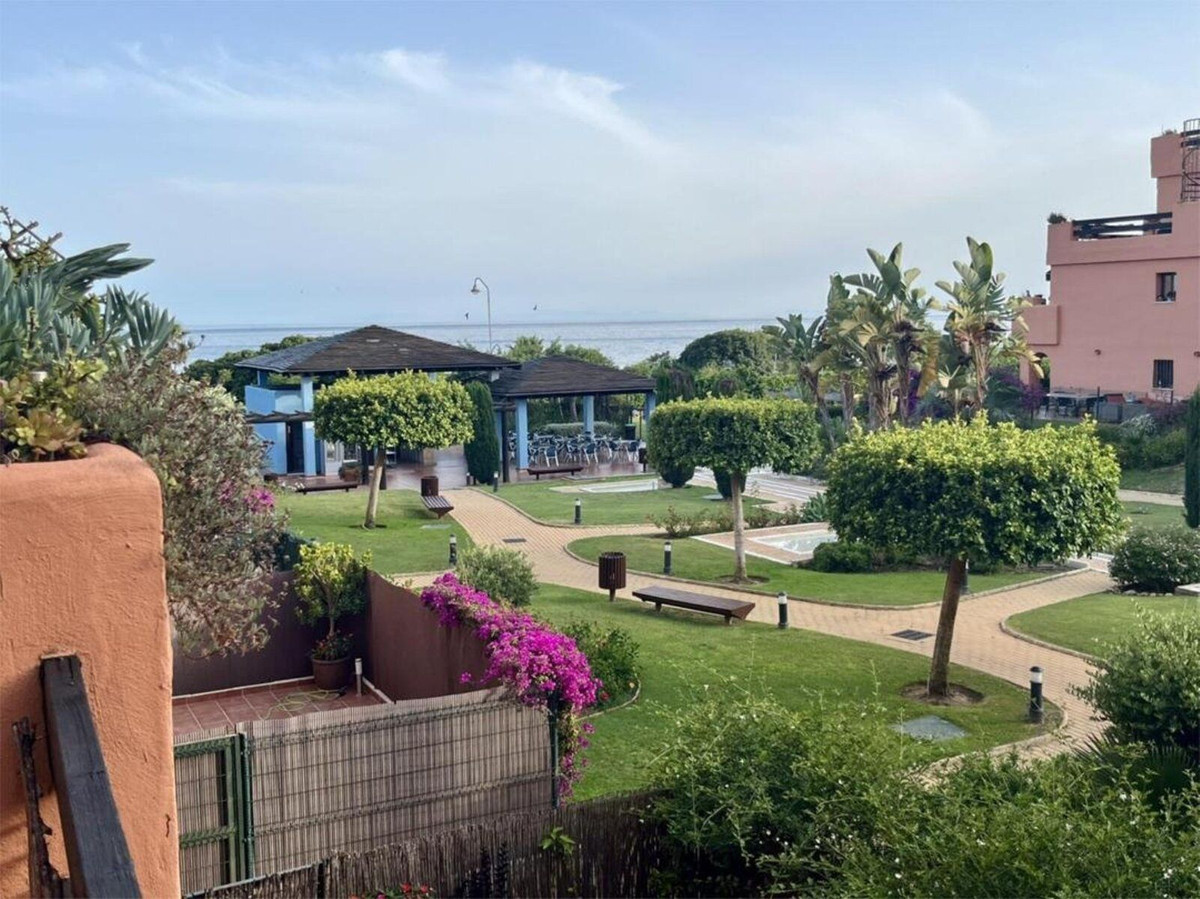 Appartement te koop in Estepona | 2 slaapkamers H5052154