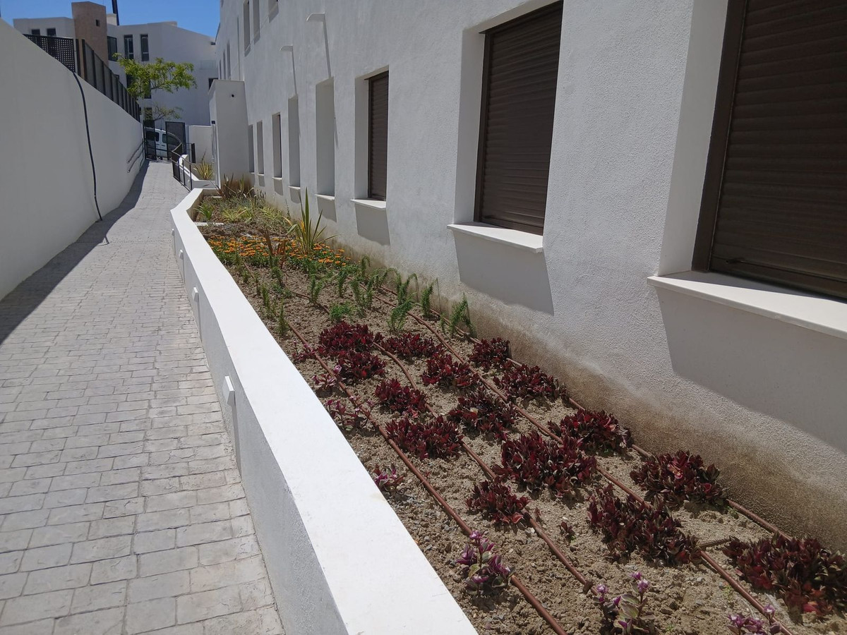 Appartement te koop in Estepona | 1 slaapkamers H5052226