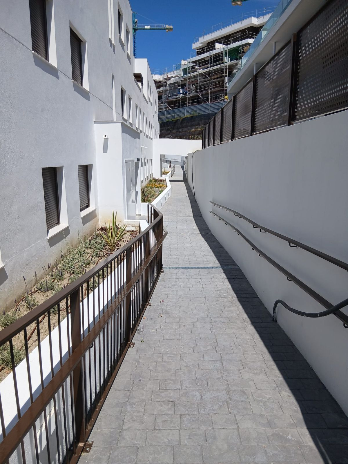 Appartement te koop in Estepona | 1 slaapkamers H5052226