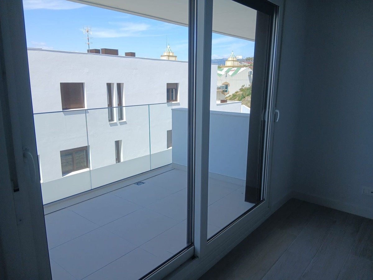 Appartement te koop in Estepona | 1 slaapkamers H5052226