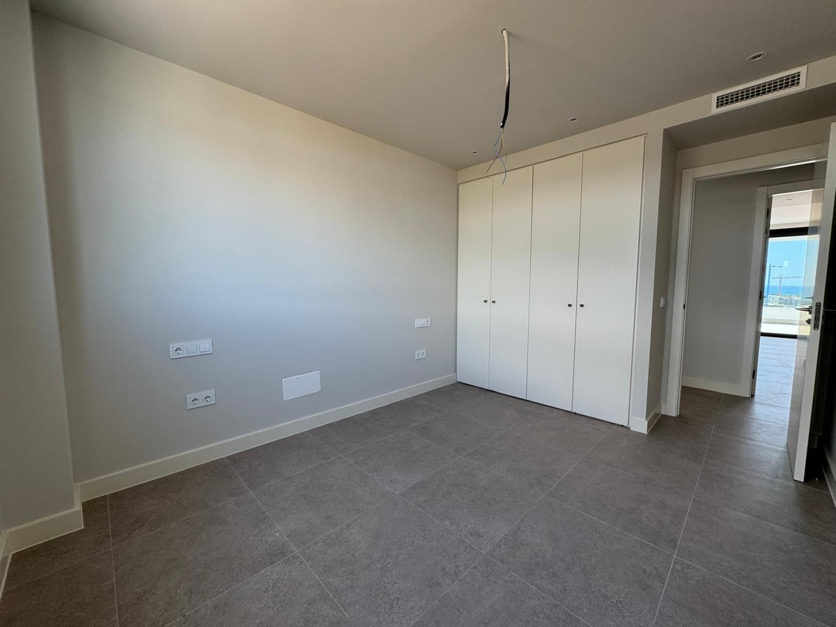 Penthouse te koop in Estepona | 3 slaapkamers H5054767