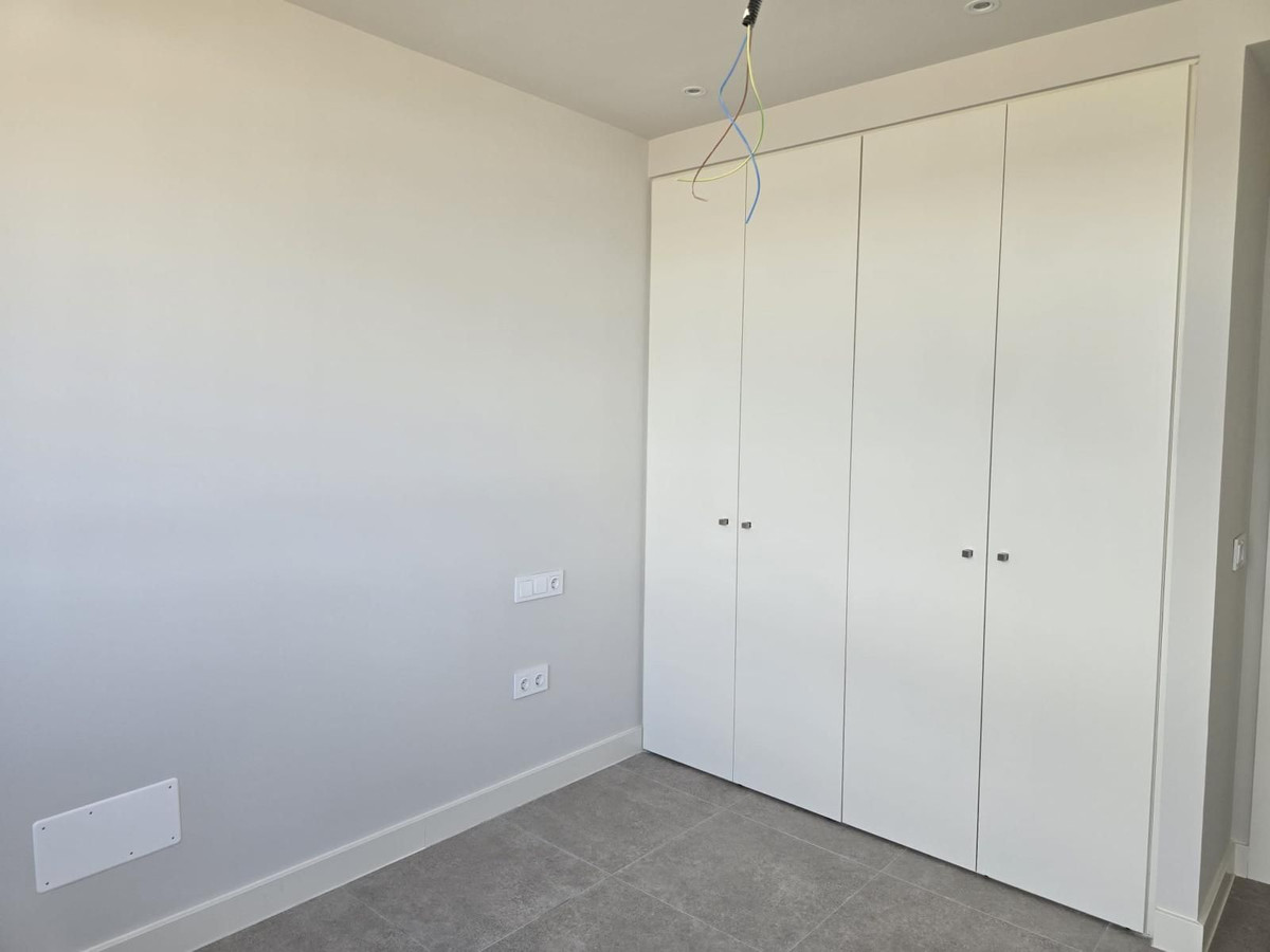Penthouse te koop in Estepona | 3 slaapkamers H5054767