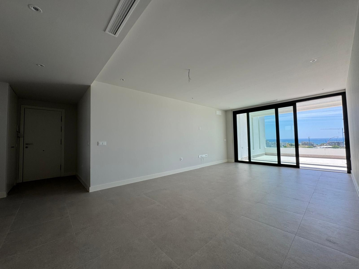 Penthouse te koop in Estepona | 3 slaapkamers H5054767