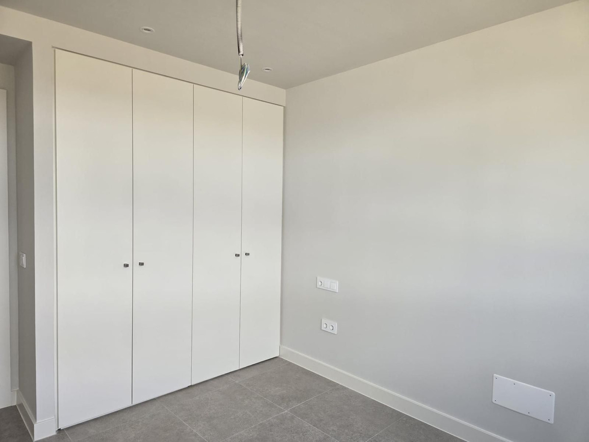 Penthouse te koop in Estepona | 3 slaapkamers H5054767