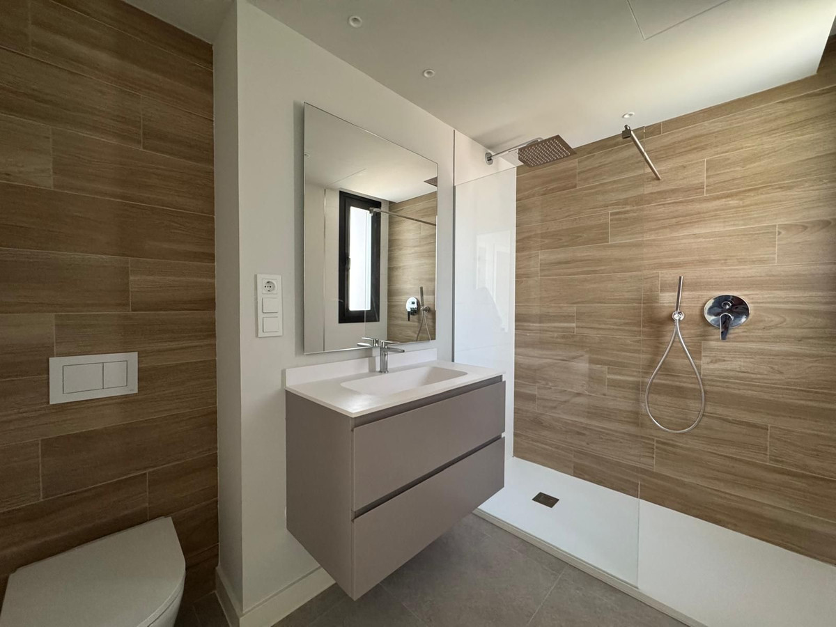 Penthouse te koop in Estepona | 3 slaapkamers H5054767