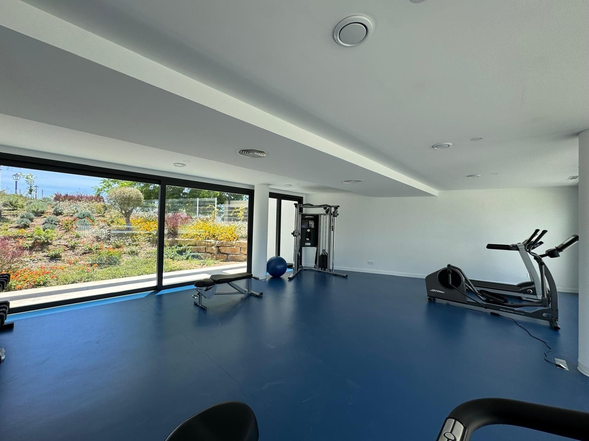 Penthouse te koop in Estepona | 3 slaapkamers H5054767