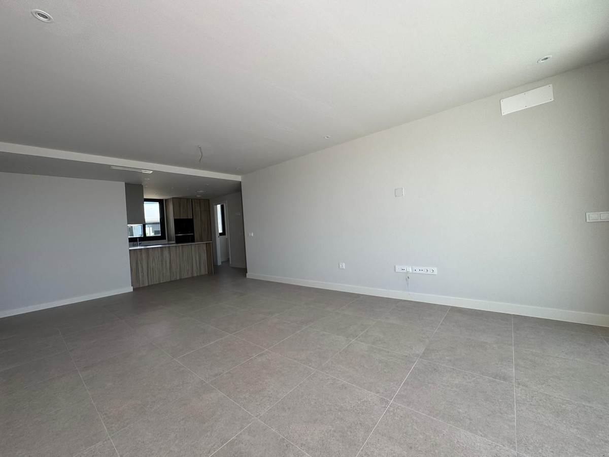 Penthouse te koop in Estepona | 3 slaapkamers H5054767