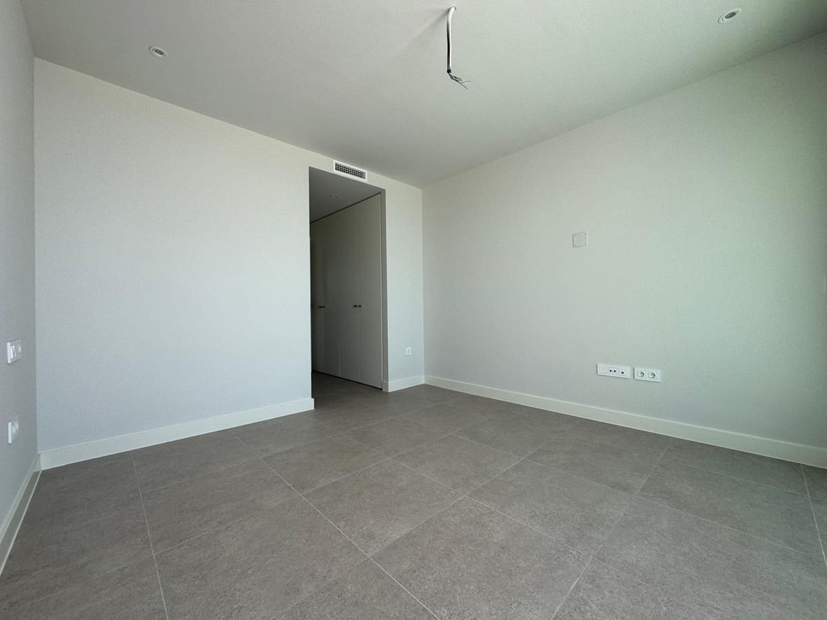 Penthouse te koop in Estepona | 3 slaapkamers H5054767