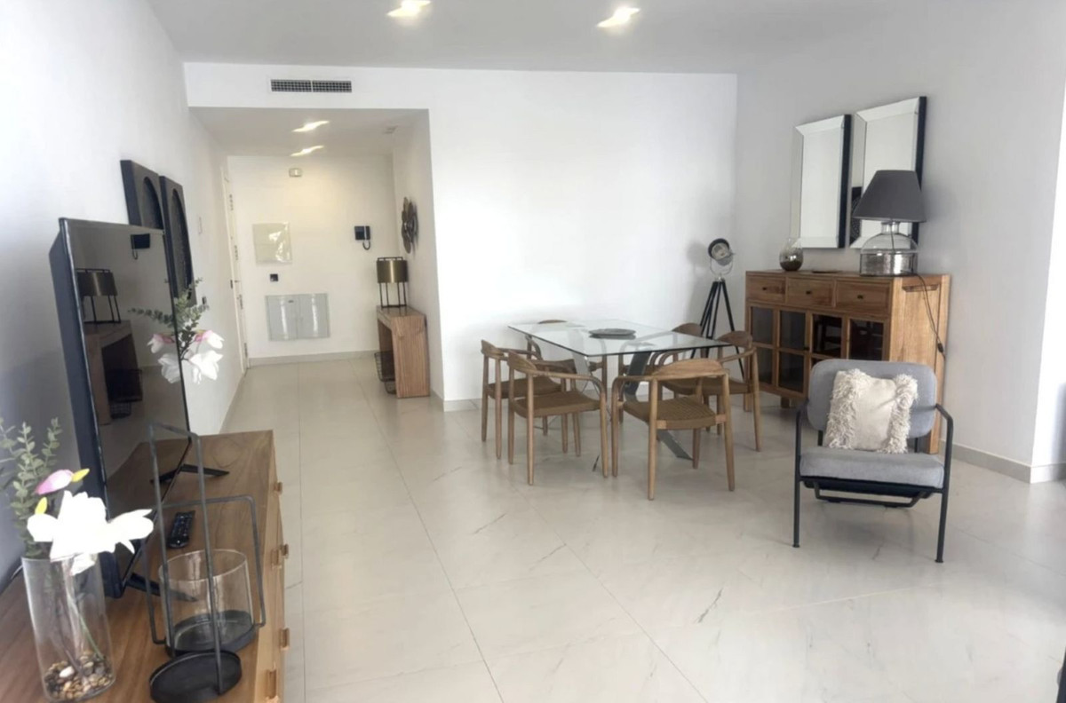 Appartement te koop in Estepona | 2 slaapkamers H5054821