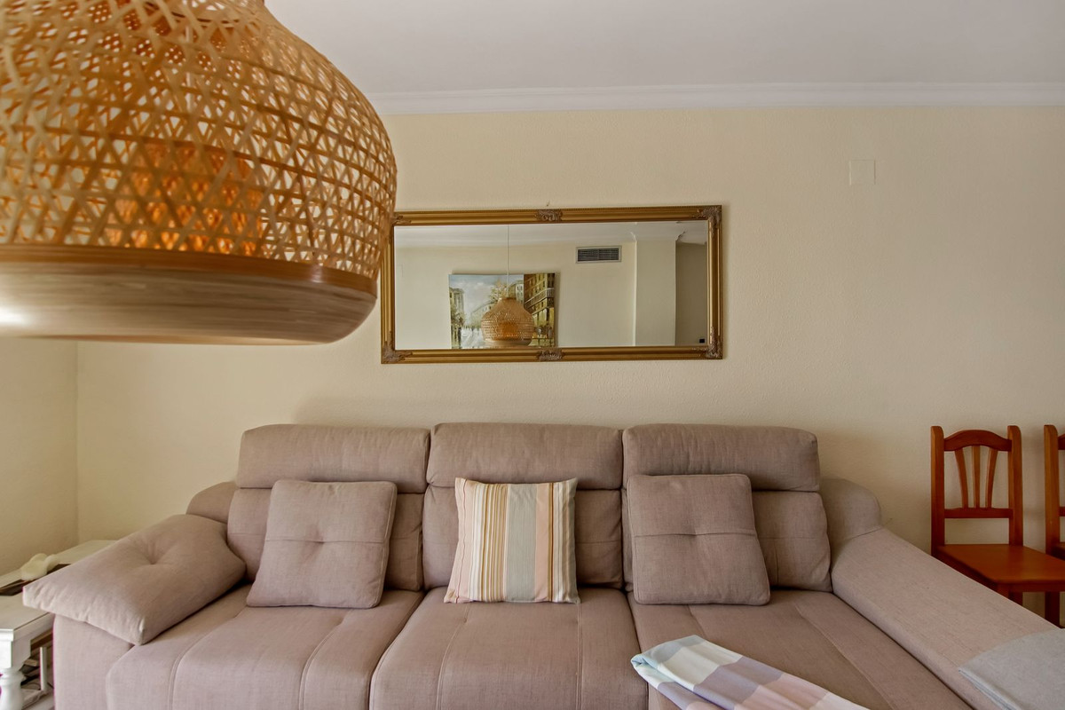 Appartement te koop in Estepona | 2 slaapkamers H5054881
