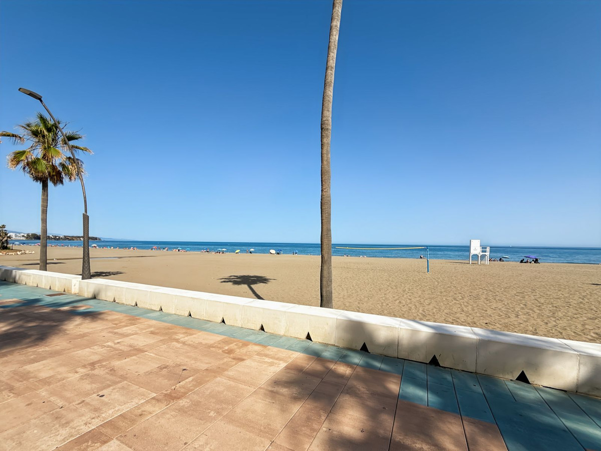 Property main view 64