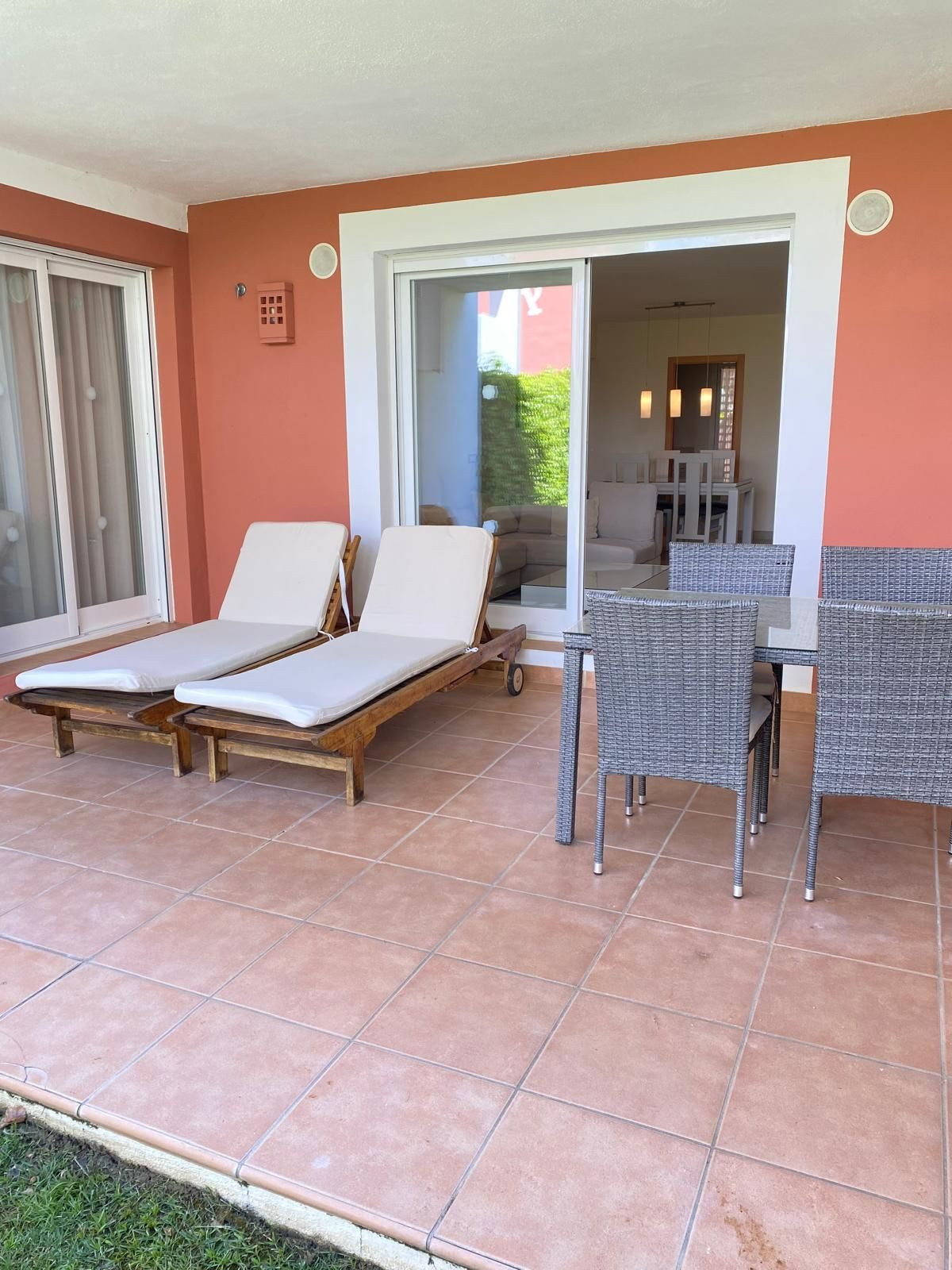 Appartement te koop in Estepona | 2 slaapkamers H5056405