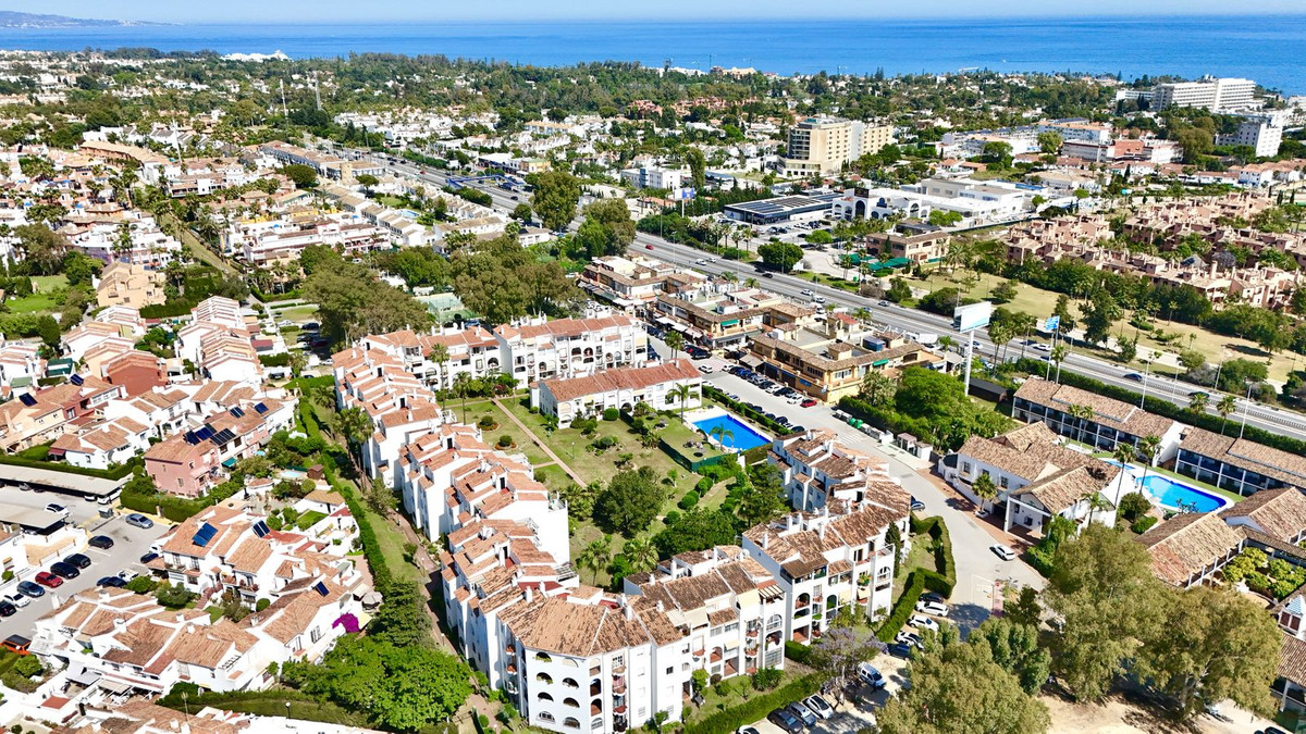 Appartement te koop in Estepona | 3 slaapkamers H5056552