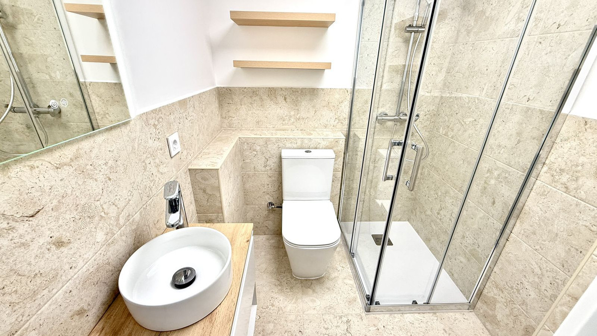 Appartement te koop in Estepona | 3 slaapkamers H5056552