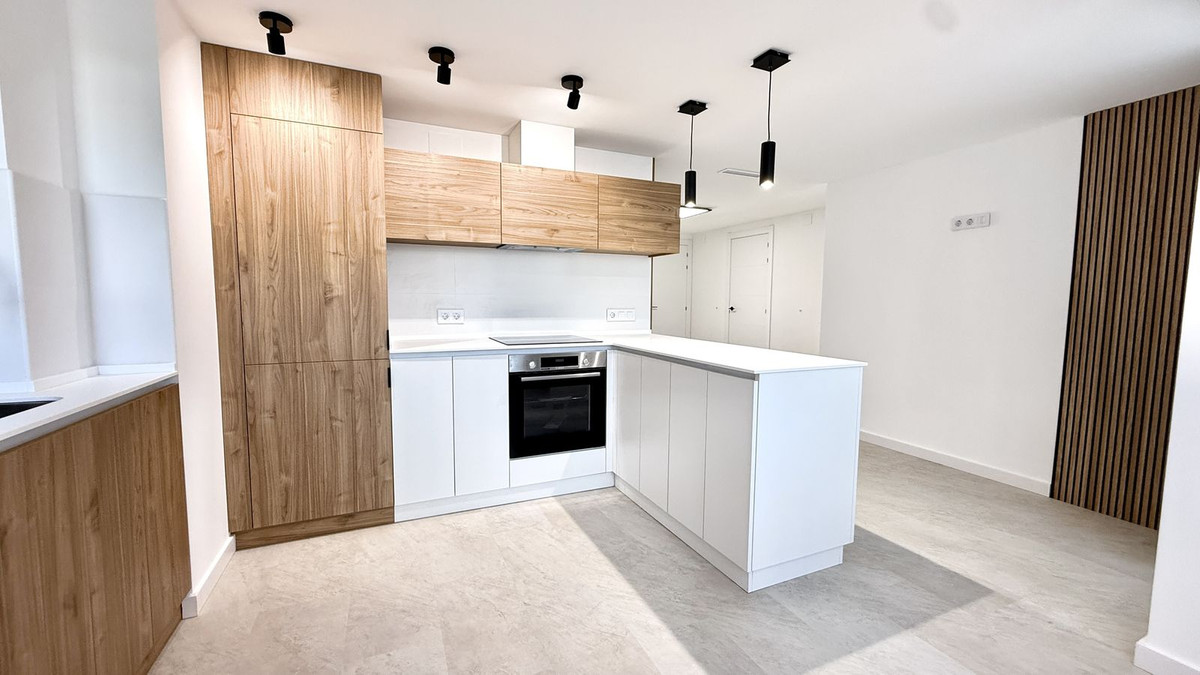 Appartement te koop in Estepona | 3 slaapkamers H5056552