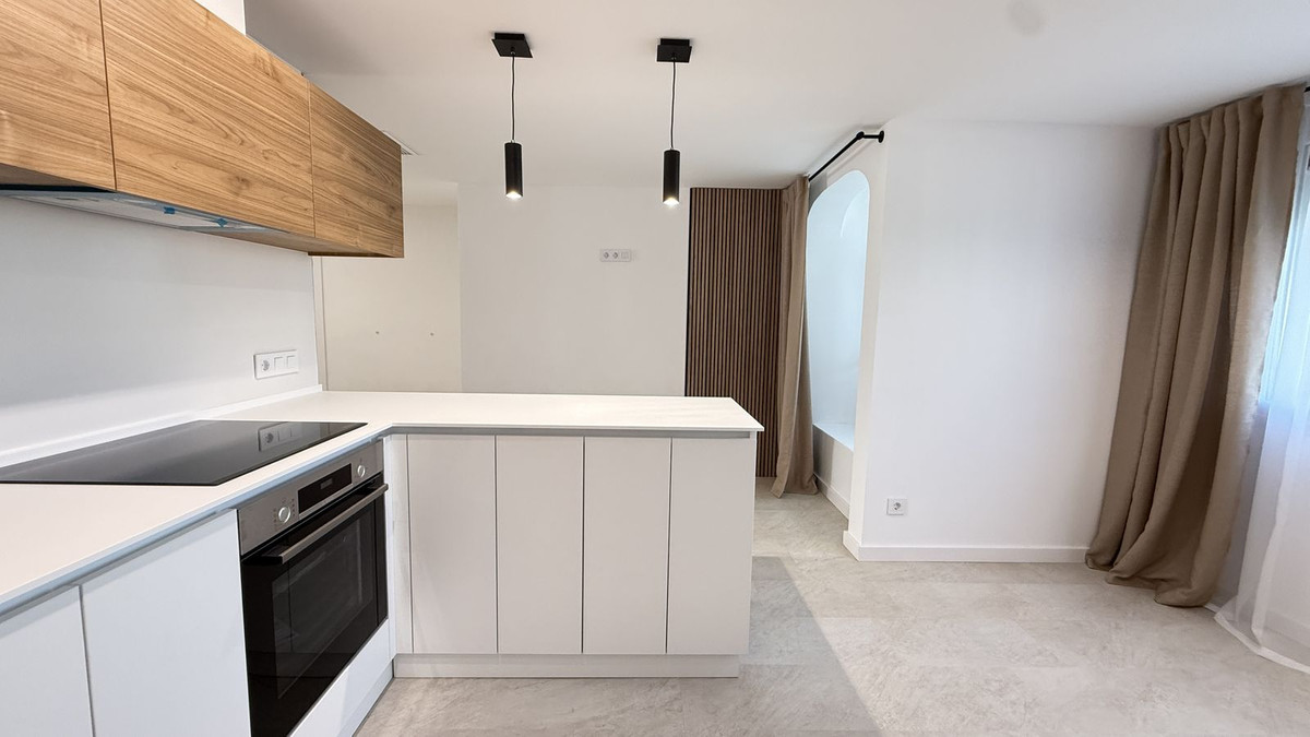 Appartement te koop in Estepona | 3 slaapkamers H5056552