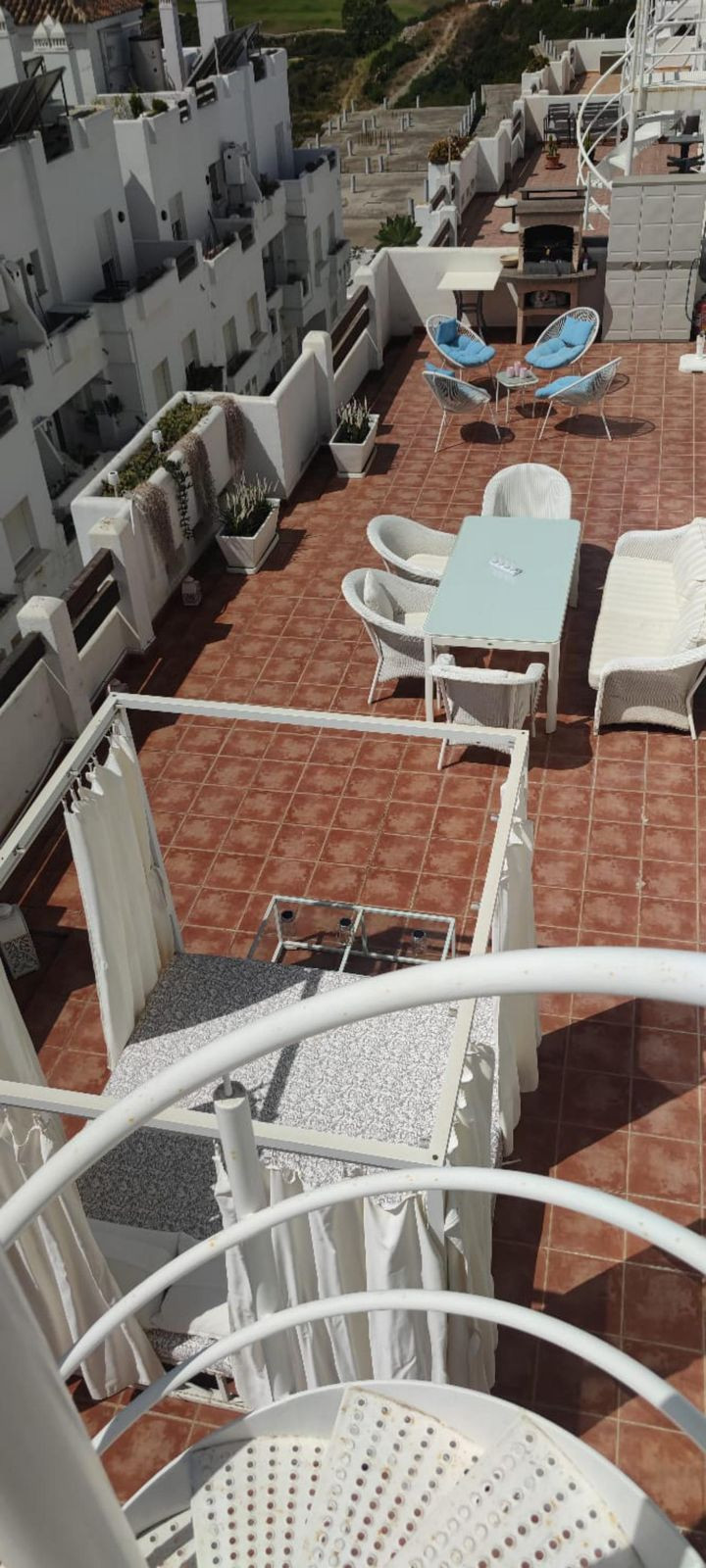 Appartement te koop in Estepona | 2 slaapkamers H5057476