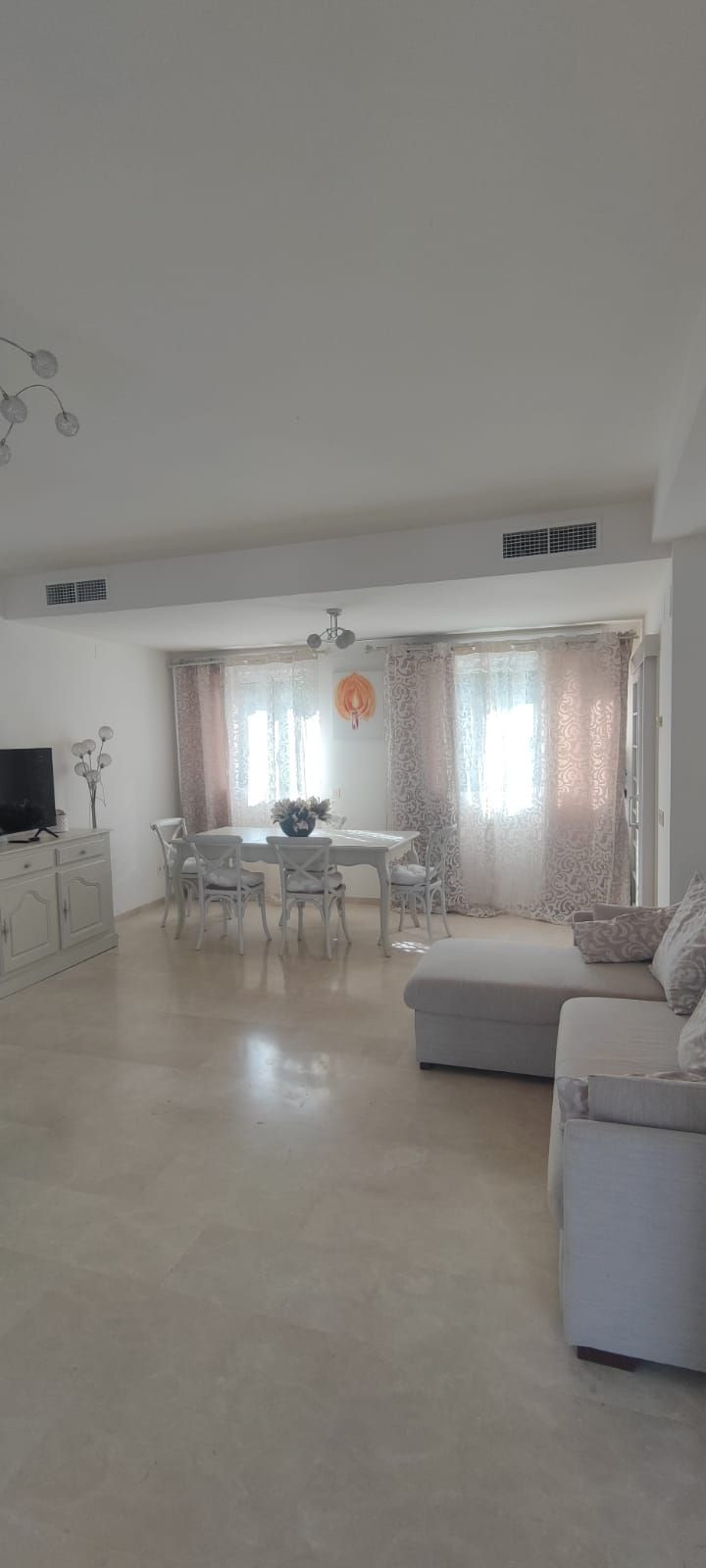 Appartement te koop in Estepona | 2 slaapkamers H5057476
