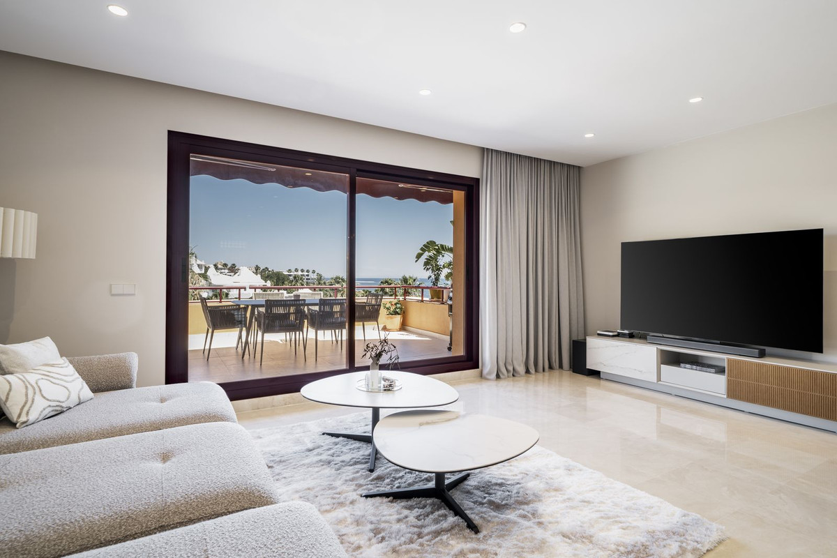 Appartement te koop in Estepona | 3 slaapkamers H5058337