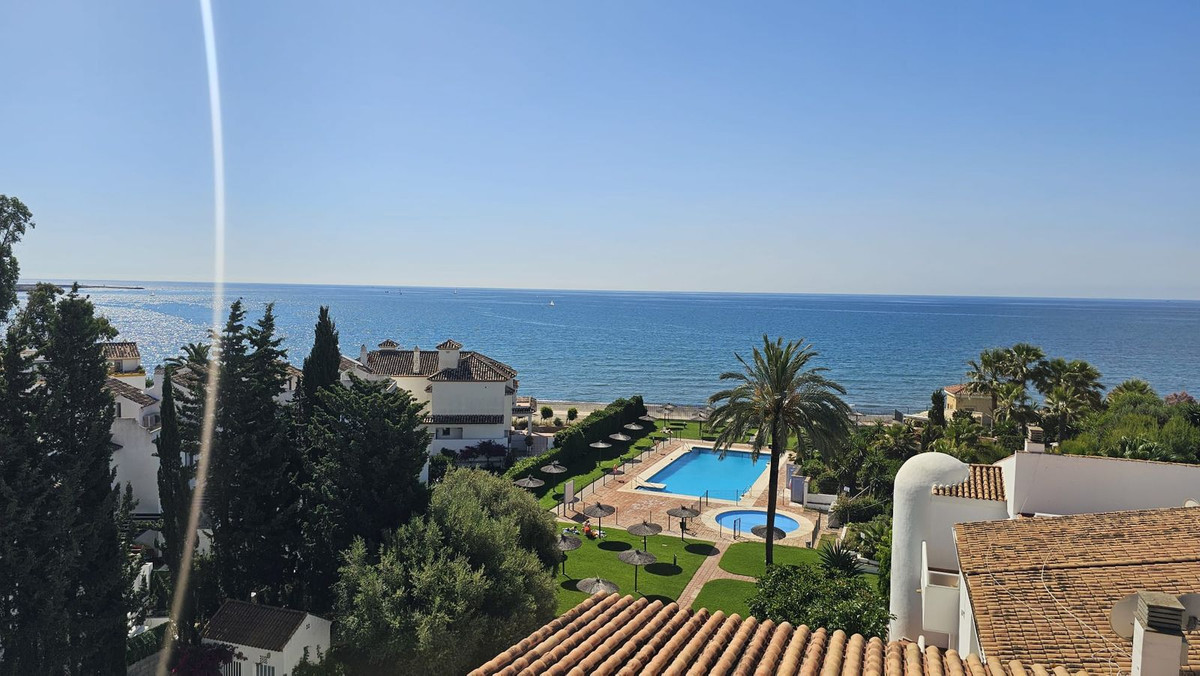 Appartement te koop in Estepona | 3 slaapkamers H5061061