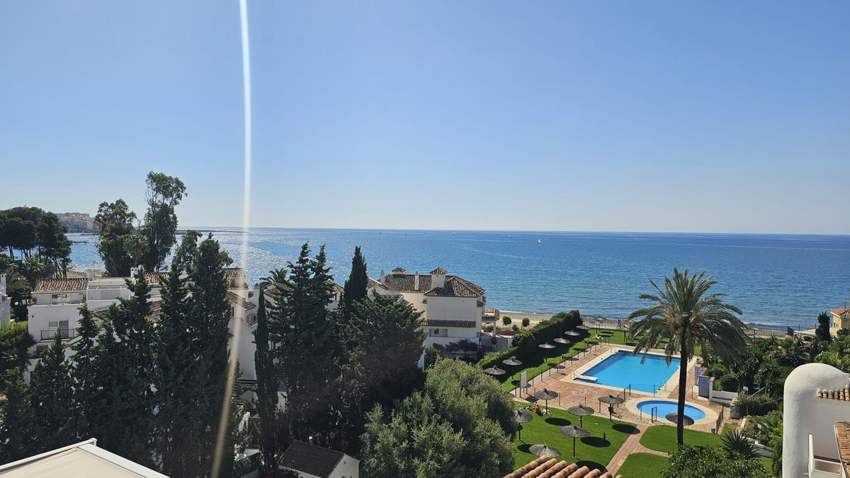 Appartement te koop in Estepona | 3 slaapkamers H5061061