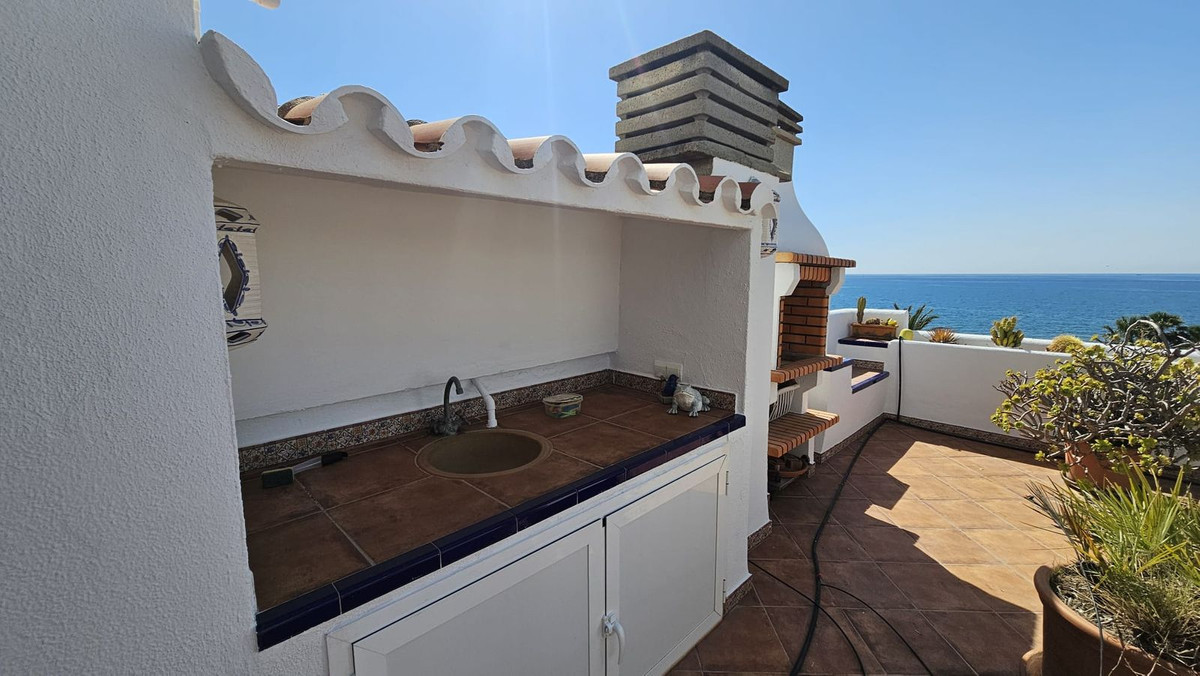 Appartement te koop in Estepona | 3 slaapkamers H5061061