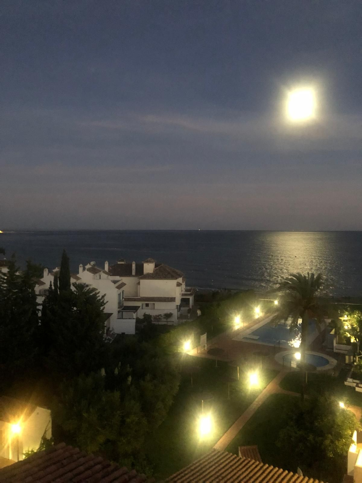 Appartement te koop in Estepona | 3 slaapkamers H5061061