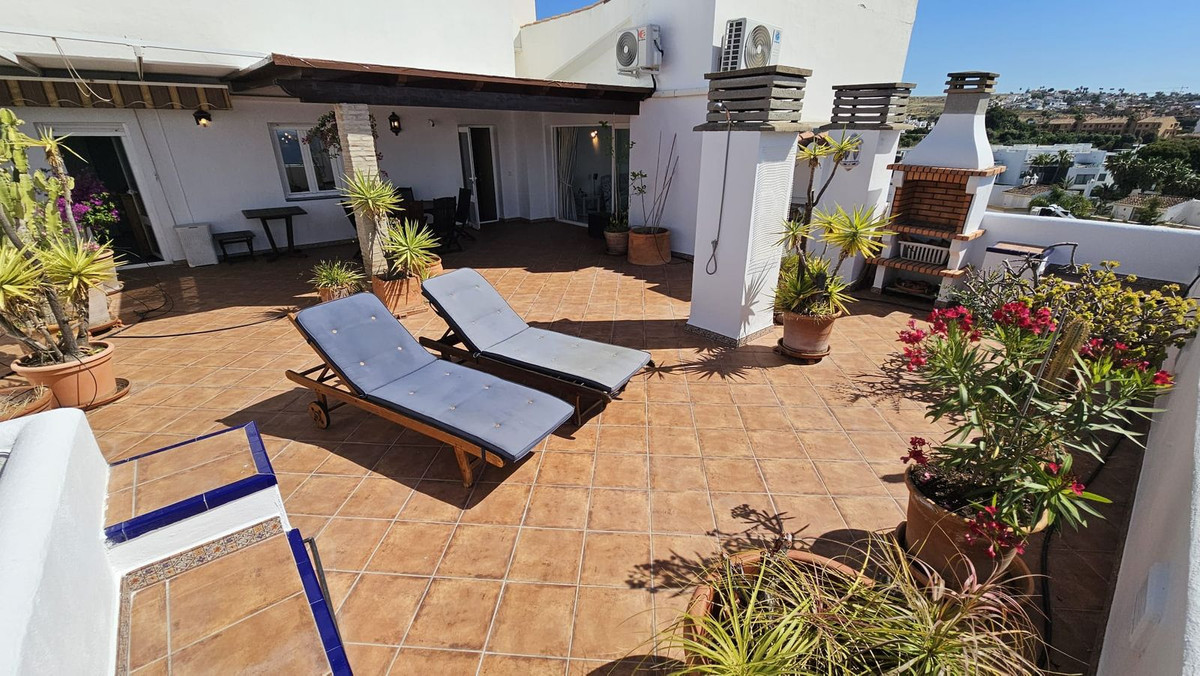 Appartement te koop in Estepona | 3 slaapkamers H5061061