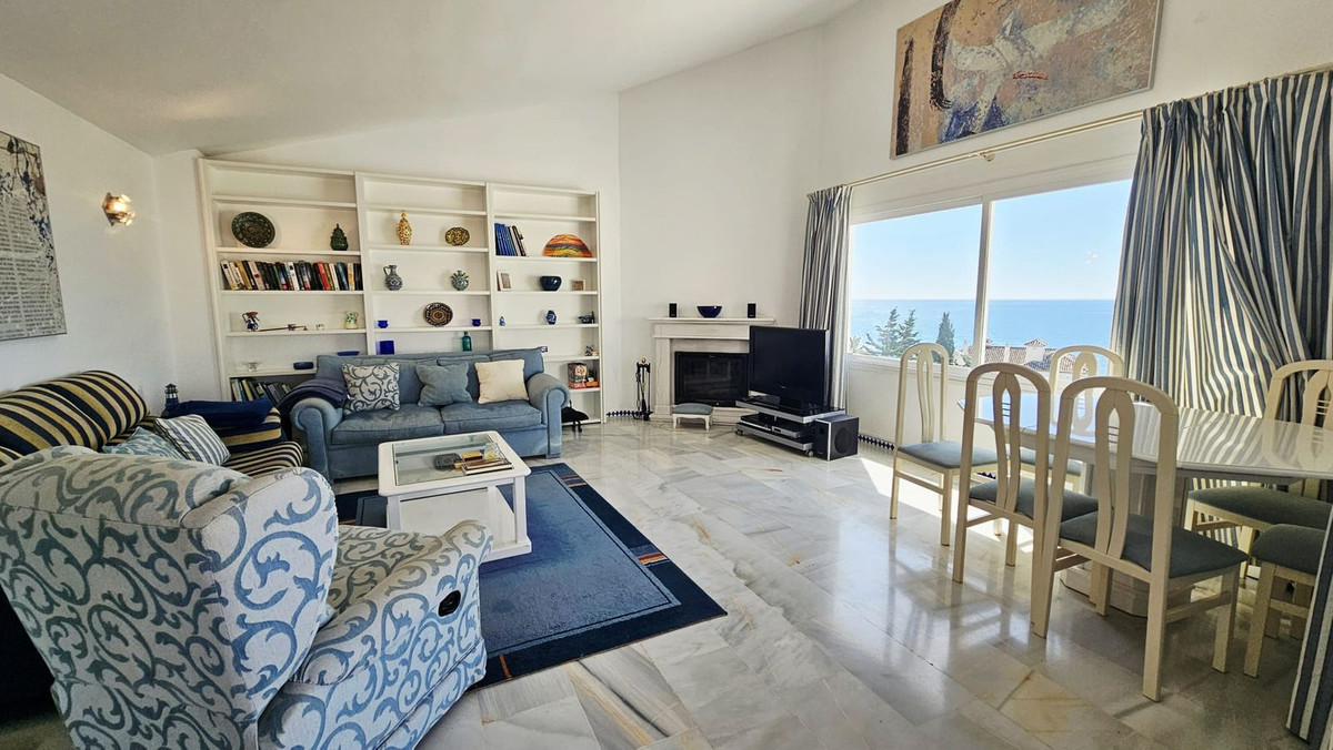 Appartement te koop in Estepona | 3 slaapkamers H5061061