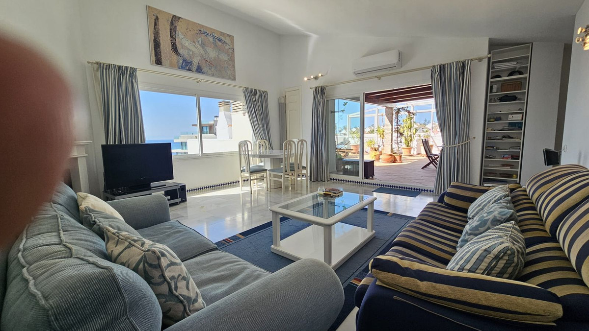 Appartement te koop in Estepona | 3 slaapkamers H5061061
