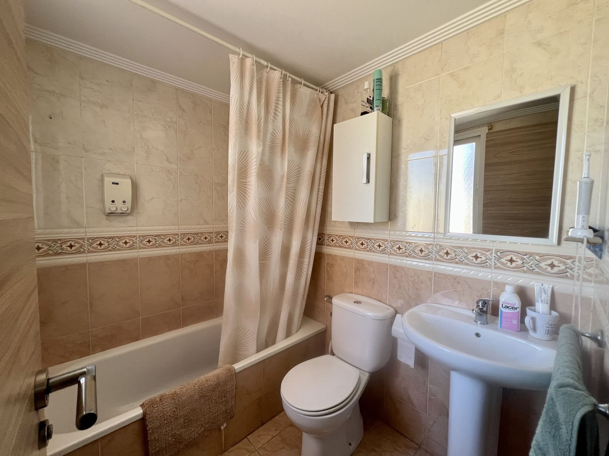 Appartement te koop in Estepona | 3 slaapkamers H5061088
