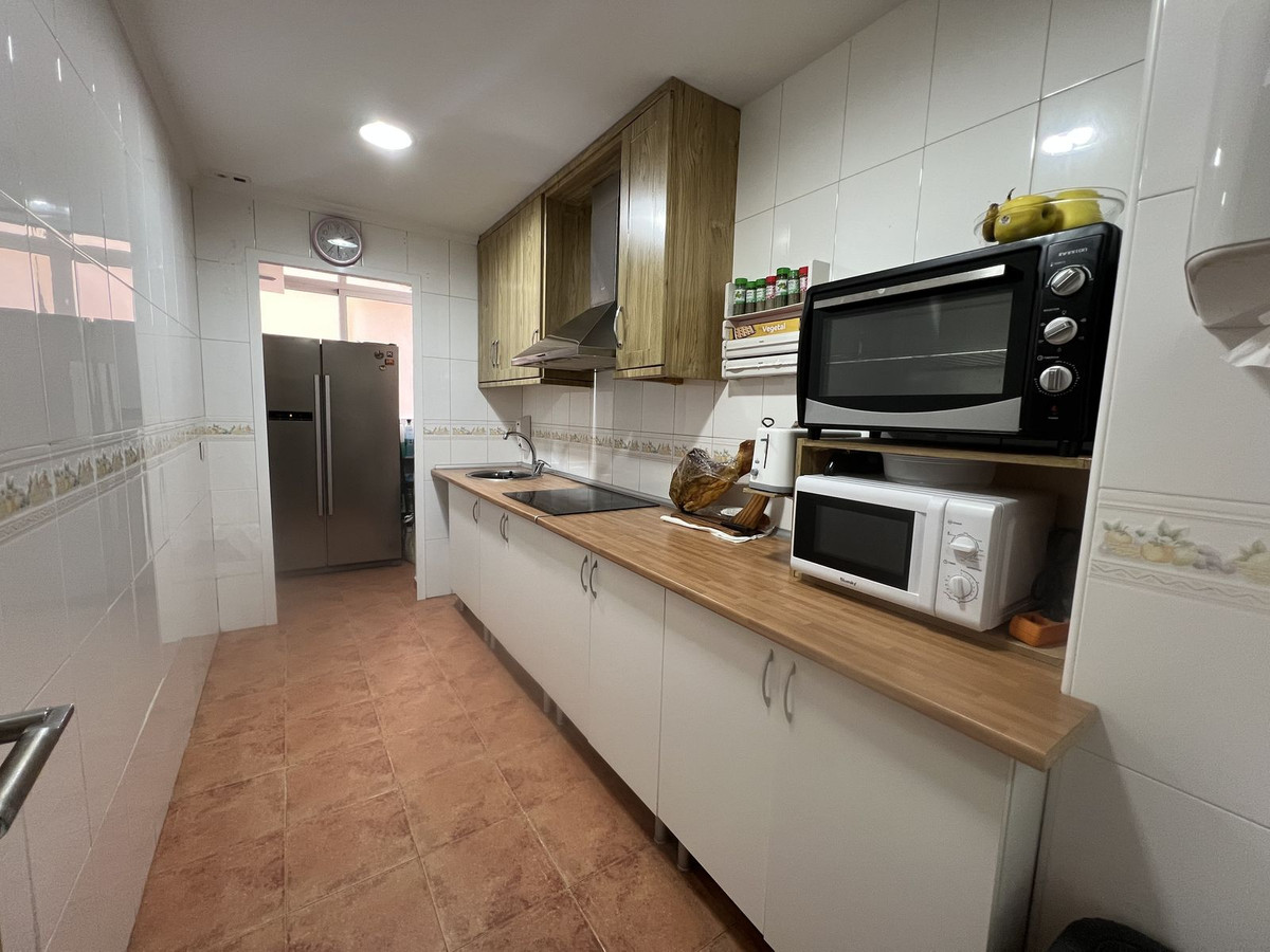 Appartement te koop in Estepona | 3 slaapkamers H5061088