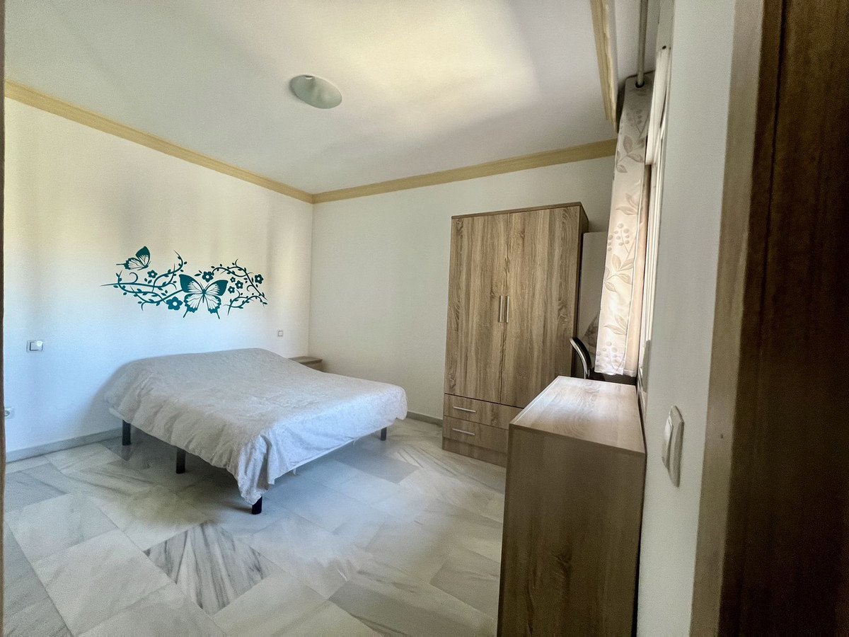 Appartement te koop in Estepona | 3 slaapkamers H5061088