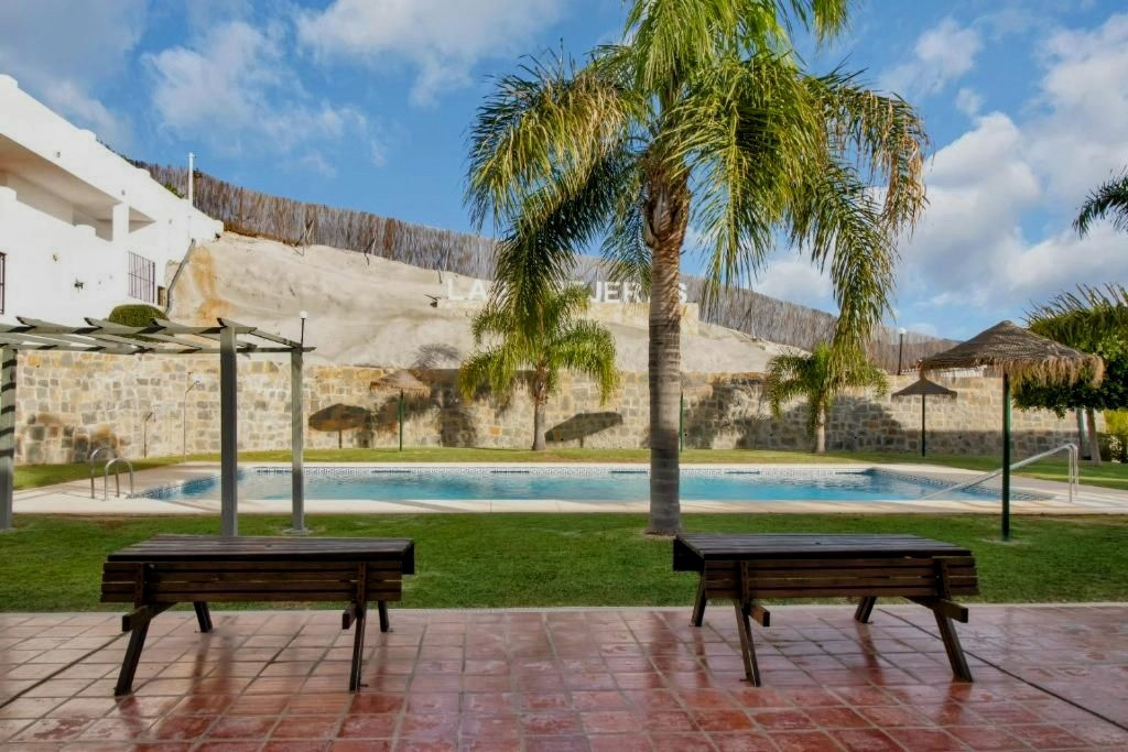 Appartement te koop in Estepona | 1 slaapkamers H5061268