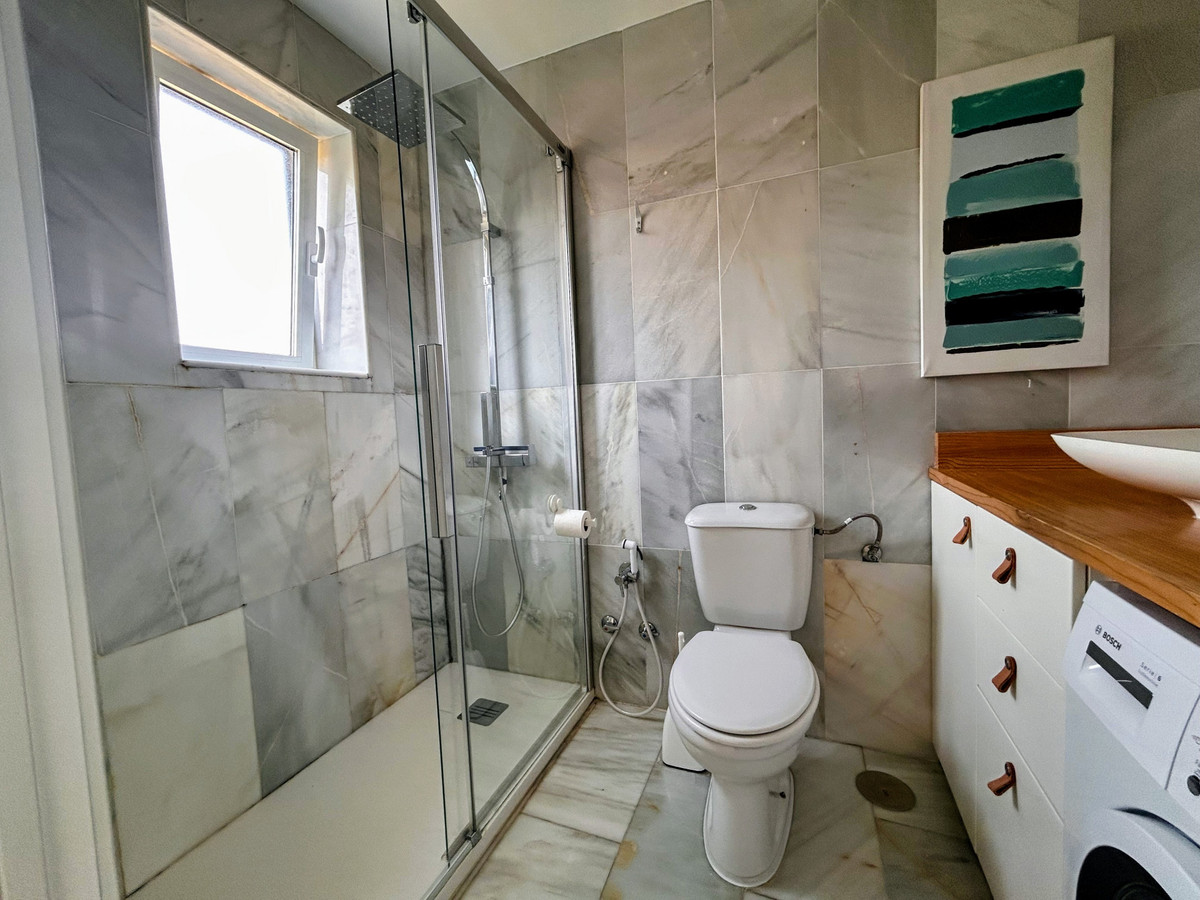 Appartement te koop in Estepona | 1 slaapkamers H5061268