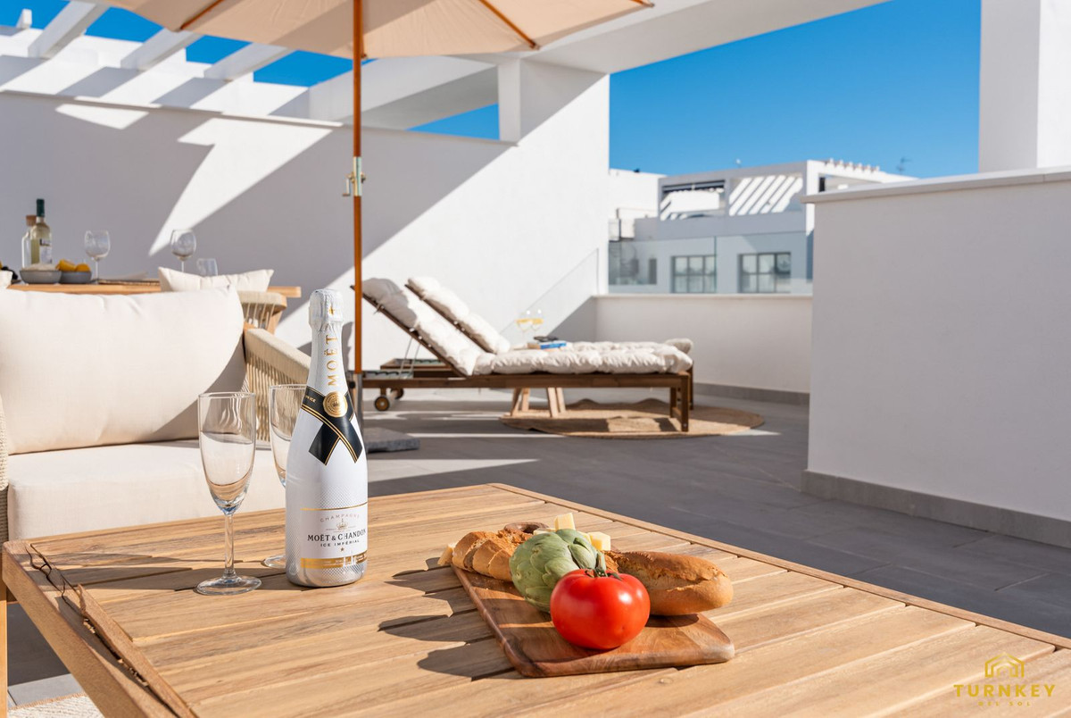 Penthouse te koop in Estepona | 2 slaapkamers H5062456