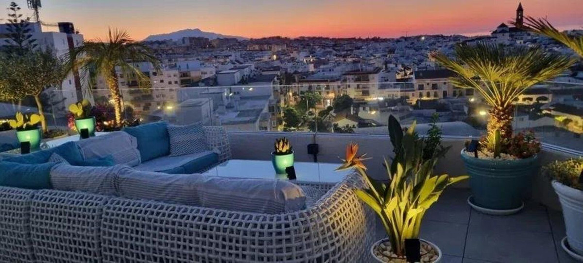 Penthouse te koop in Estepona | 2 slaapkamers H5063341