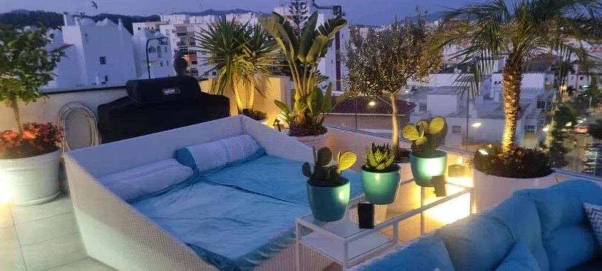 Penthouse te koop in Estepona | 2 slaapkamers H5063341
