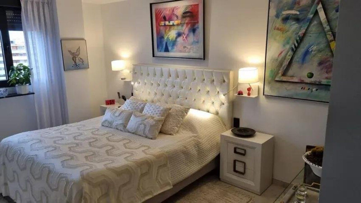 Penthouse te koop in Estepona | 2 slaapkamers H5063341