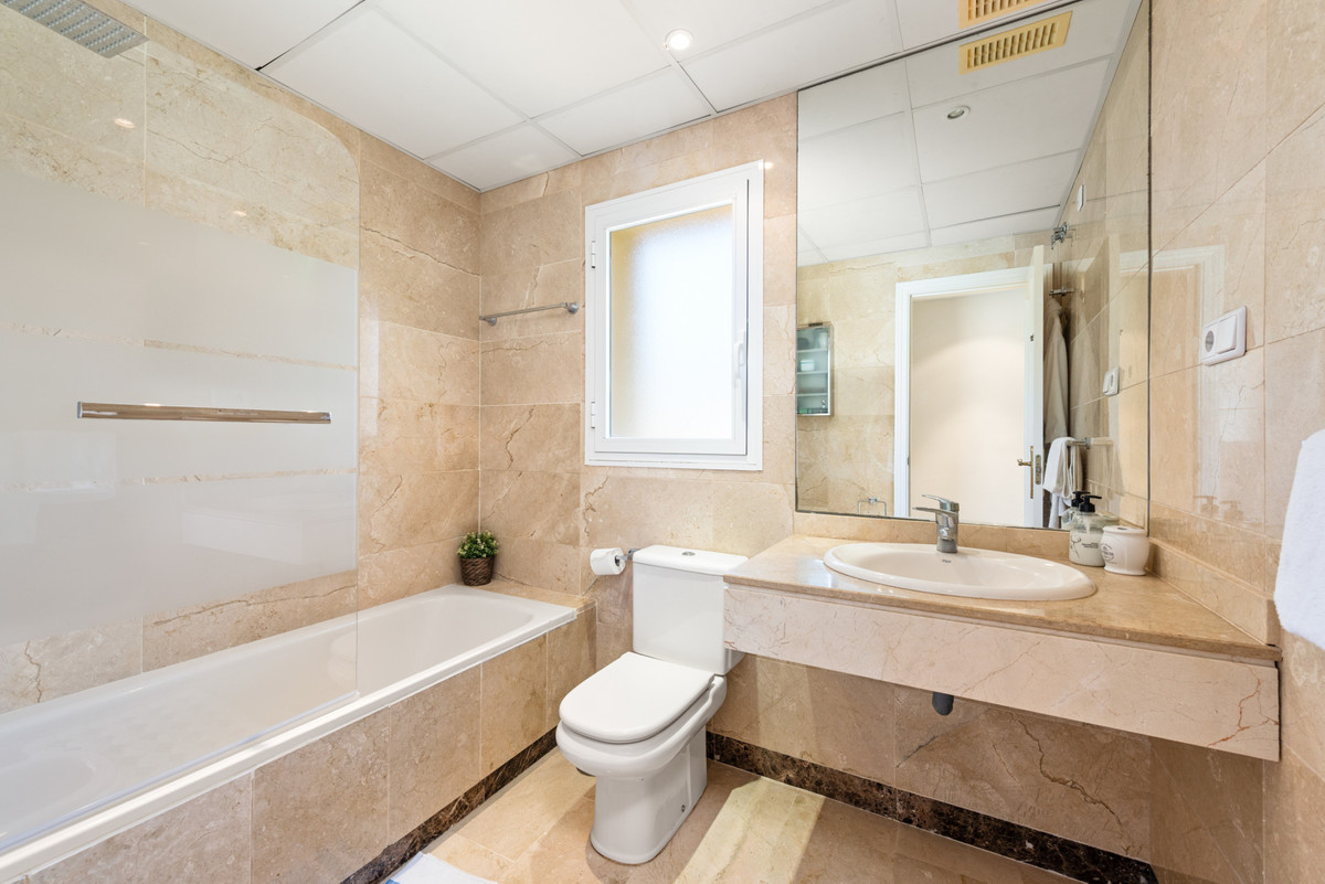 Apartment te koop in Bel Air | 2 slaapkamers H5064169