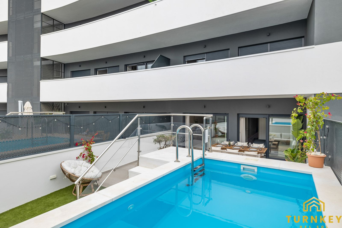 Appartement te koop in Estepona | 2 slaapkamers H5064985
