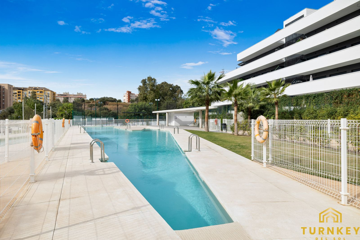Appartement te koop in Estepona | 2 slaapkamers H5064985
