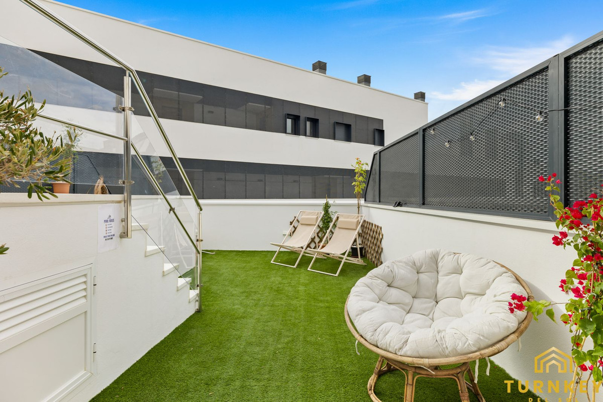 Appartement te koop in Estepona | 2 slaapkamers H5064985