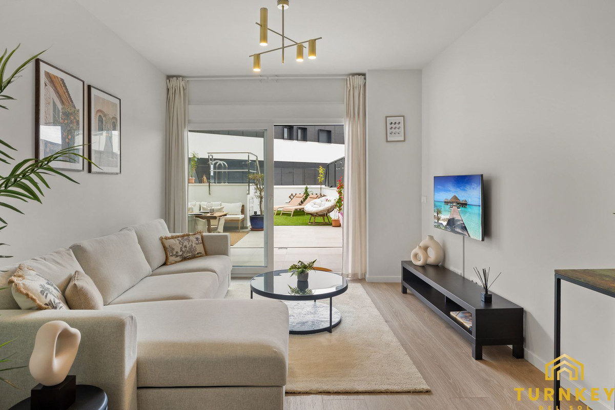 Appartement te koop in Estepona | 2 slaapkamers H5064985