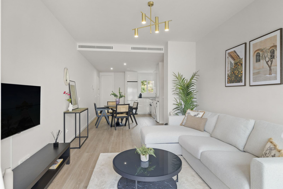 Appartement te koop in Estepona | 2 slaapkamers H5064985